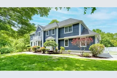 438 Middlesex Ave, Wilmington, MA 01887 - Photo 2