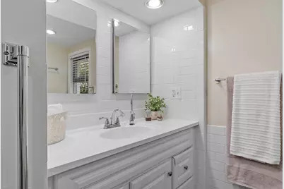 42 Fuller Ave, Lancaster, MA 01523 - Photo 12