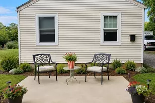 7 Cape Rd, Mendon, MA 01756 - Photo 8