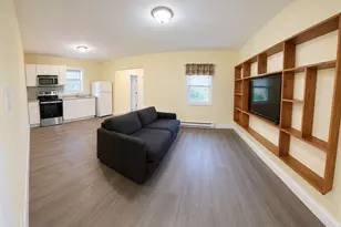 7 Cape Rd, Mendon, MA 01756 - Photo 2