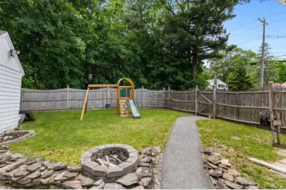 447 Shawsheen Street, Tewksbury, MA 01876 - Photo 30