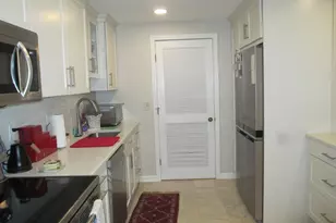 600 Ridgefield Cir, Clinton, MA 01510 - Photo 10