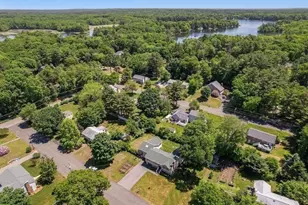 9 Oak Dr, Plainville, MA 02762 - Photo 30