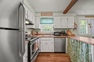 17 Cannongate Rd, Tyngsborough, MA 01879 - Photo 10