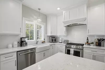 7 Cain Cir #7, Southborough, MA 01772 - Photo 6