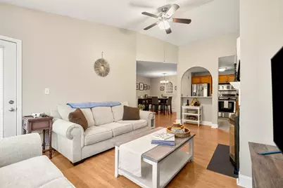 400 Brookside Dr #E, Andover, MA 01810 - Photo 14