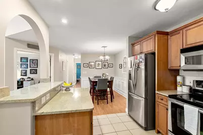 400 Brookside Dr #E, Andover, MA 01810 - Photo 8