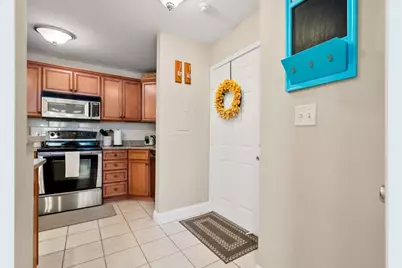 400 Brookside Dr #E, Andover, MA 01810 - Photo 4