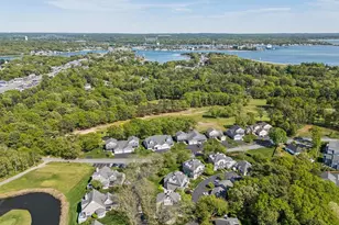 8 Oakmont Dr, Wareham, MA 02532 - Photo 20