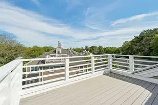 8 Oakmont Dr, Wareham, MA 02532 - Photo 2