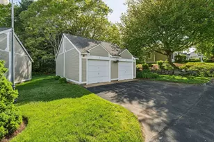 8 Oakmont Dr, Wareham, MA 02532 - Photo 16