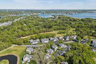 8 Oakmont Dr, Wareham, MA 02532 - Photo 20
