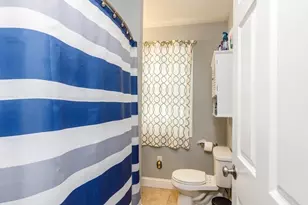 145 Malburn St, Leominster, MA 01453 - Photo 26