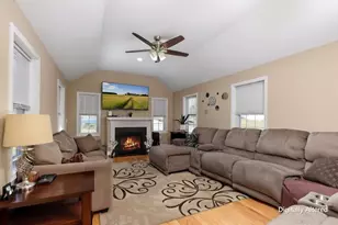 145 Malburn St, Leominster, MA 01453 - Photo 8