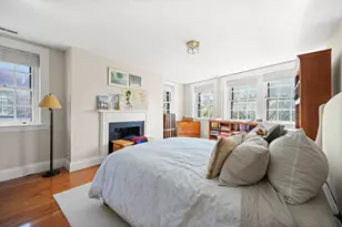 1 W Hill Pl, Boston, MA 02114 - Photo 16