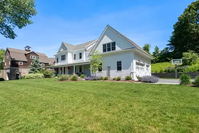 52 Goodmans Hill Rd, Sudbury, MA 01776 - Photo 2