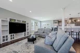 110 Munsing Ridge, Granby, MA 01033 - Photo 8