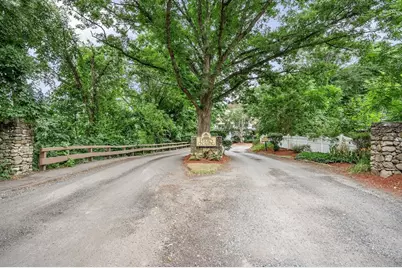 1 Riverview Blvd #2-202, Methuen, MA 01844 - Photo 8