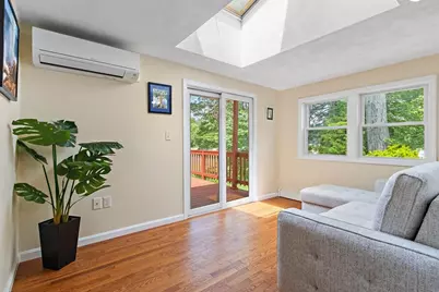 58 Sachem St, Billerica, MA 01821 - Photo 10