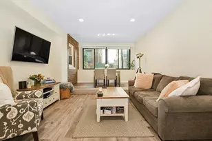 18 Juniper St, Brookline, MA 02445 - Photo 2