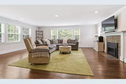 196 Foster St, Littleton, MA 01460 - Photo 8
