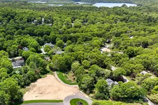 4 Gimme Cir, Sandwich, MA 02653 - Photo 2