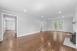 5 Tuckoosa Cir, Bridgewater, MA 02324 - Photo 8