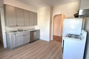 18-20 N High St, Melrose, MA 02176 - Photo 4