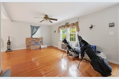 20 Pinehurst Ave, Auburn, MA 01501 - Photo 10