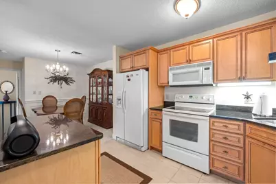 700 Brookside Dr #J, Andover, MA 01810 - Photo 8