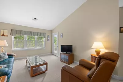 700 Brookside Dr #J, Andover, MA 01810 - Photo 16