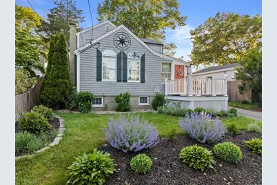 129 Greenvale Ave, Weymouth, MA 02188 - Photo 2