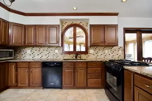 597 Chapin St, Ludlow, MA 01056 - Photo 6