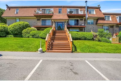 26 Williamsburg Ct #12, Shrewsbury, MA 01545 - Photo 1