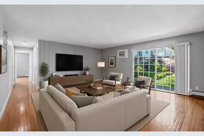 26 Williamsburg Ct #12, Shrewsbury, MA 01545 - Photo 2