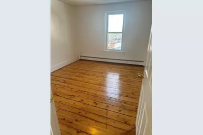 35 Cambridge St, Middleborough, MA 02346 - Photo 8