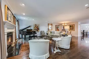 439 Dedham St, Newton, MA 02459 - Photo 4