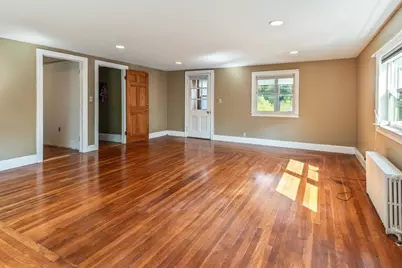 89 Elm St, Blackstone, MA 01504 - Photo 30