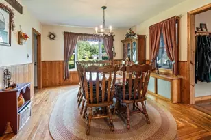89 Elm St, Blackstone, MA 01504 - Photo 10