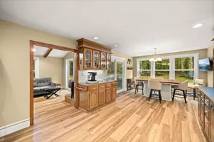 871 Washington St, Franklin, MA 02038 - Photo 18
