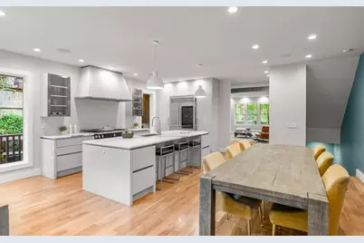 24 Sigourney St #2, Boston, MA 02130 - Photo 14