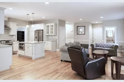 10 Larch Rd #10, Wellesley, MA 02482 - Photo 4