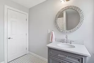 7 Howe St, Hingham, MA 02043 - Photo 22