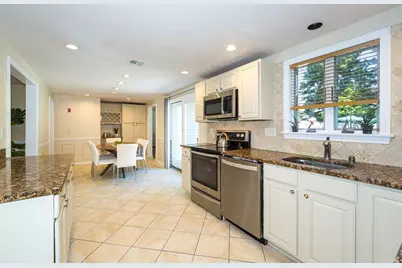 12 Emerson St, Natick, MA 01760 - Photo 10
