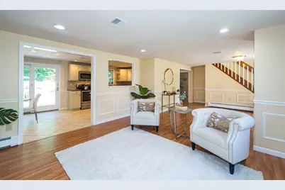 12 Emerson St, Natick, MA 01760 - Photo 8