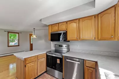 141 Will Thompson Way, Fitchburg, MA 01420 - Photo 10