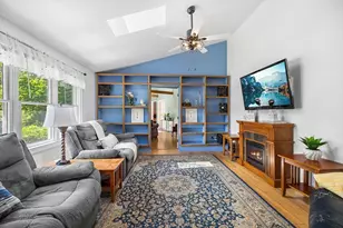 71 Cains Hill Dr, Taunton, MA 02718 - Photo 4
