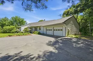 481 Station Rd, Amherst, MA 01002 - Photo 4