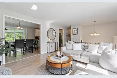 104 Freda Lane, Lowell, MA 01854 - Photo 4