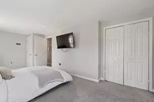 104 Freda Ln, Lowell, MA 01854 - Photo 12